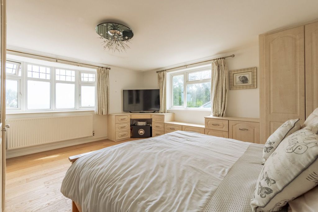 Additional image 14 of 6 bed detached house for saleCliff Promenade, Broadstairs CT10