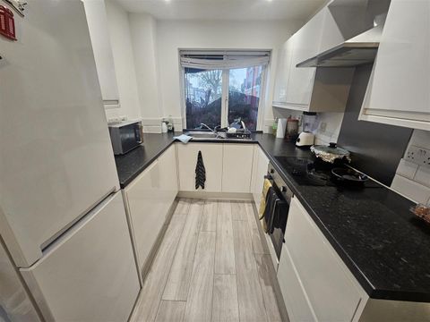 Russell Road, Nottingham NG7