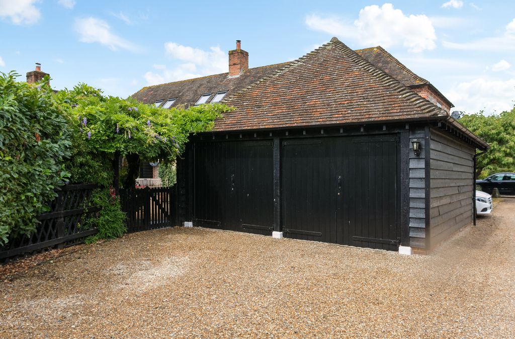 Additional image 10 of 3 bed barn conversion for saleColdmoorholme Lane, Bourne End SL8