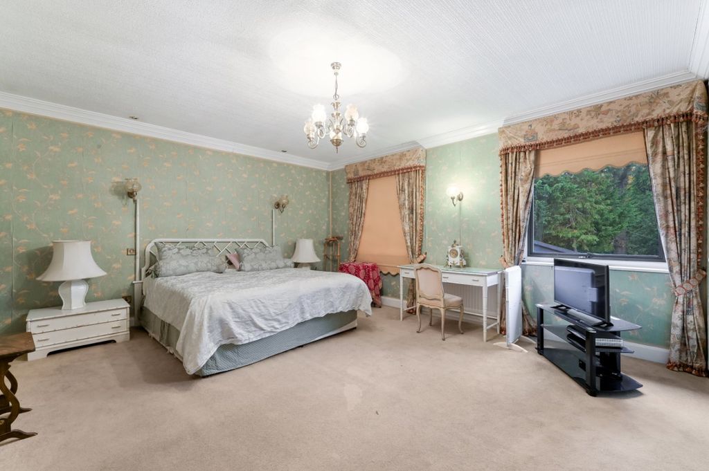 Additional image 9 of 5 bed detached house for saleSouth Hill Road, Bromley BR2