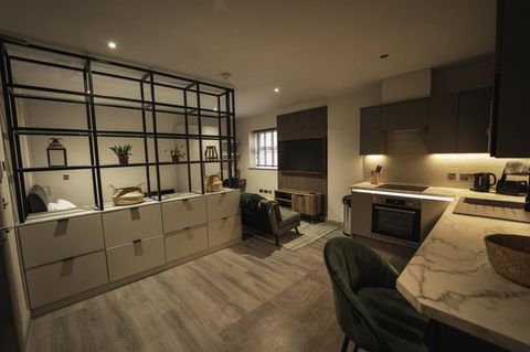 Tankerville Place, Jesmond, Newcastle Upon Tyne NE2, Studio to rent