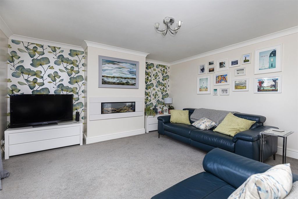 Additional image 33 of 4 bed detached house for saleDaisy Road, Brighouse HD6