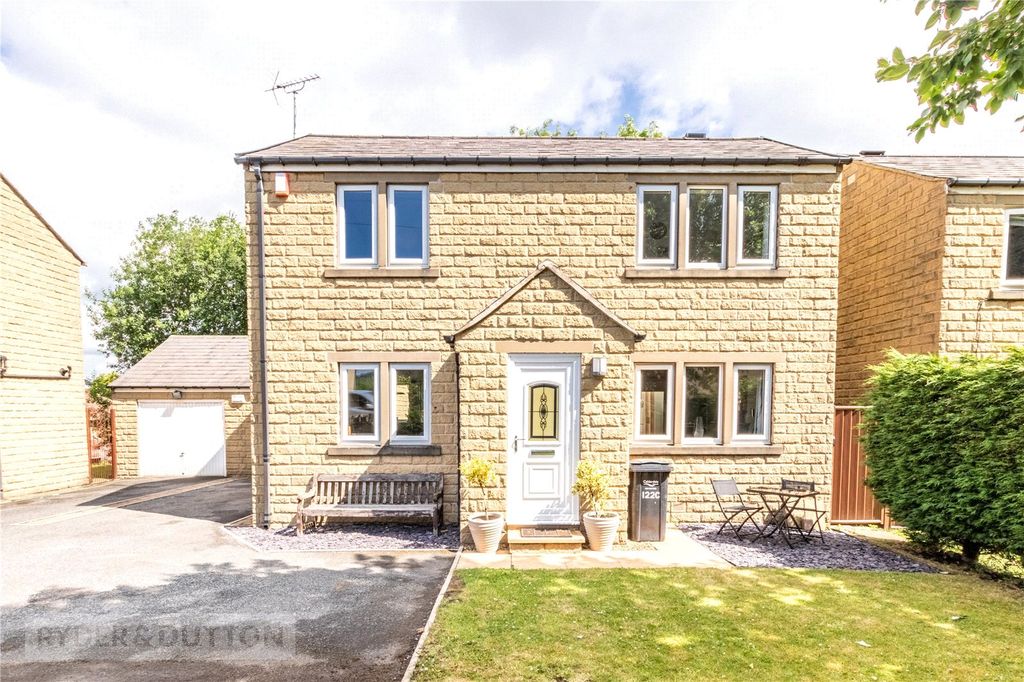 3 bed detached house for saleLower Edge Road, Rastrick, Brighouse, West Yorkshire HD6