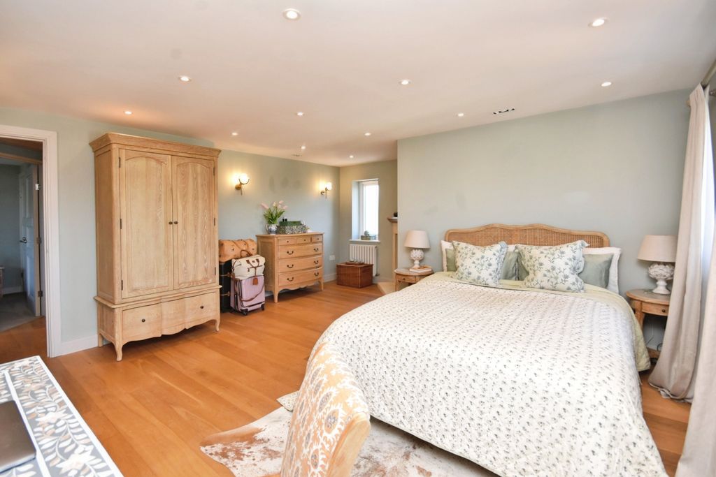 Additional image 22 of 3 bed semi-detached house for saleSeacroft Road, Broadstairs, Kent CT10
