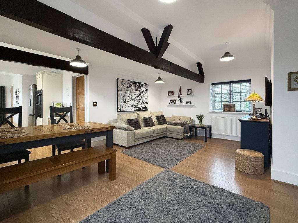 Additional image 2 of 2 bed flat for saleHigh Garrett, Braintree CM7