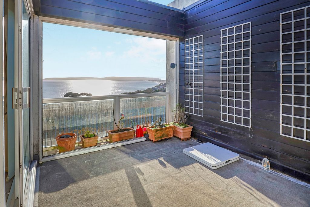 Additional image 6 of 4 bed flat for saleAdmirals Walk, West Cliff Road, Bournemouth, Dorset BH2