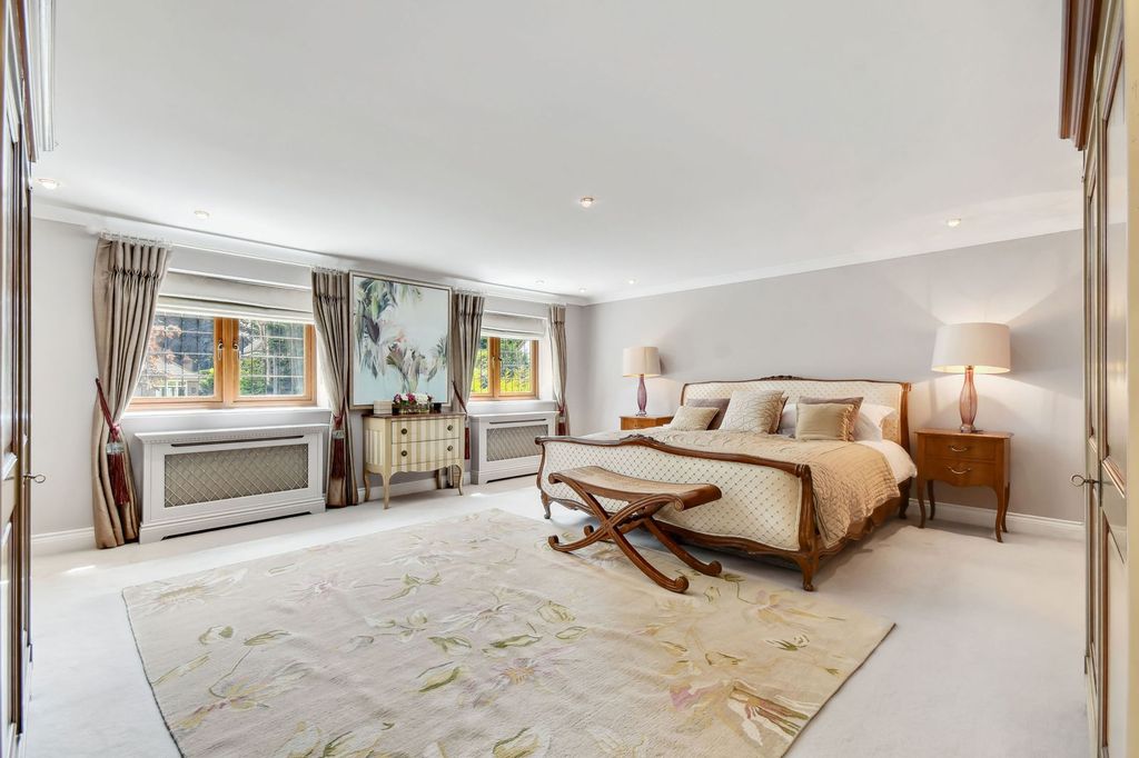 Additional image 28 of 6 bed detached house for saleChallacombe Close, Hutton Mount, Brentwood CM13