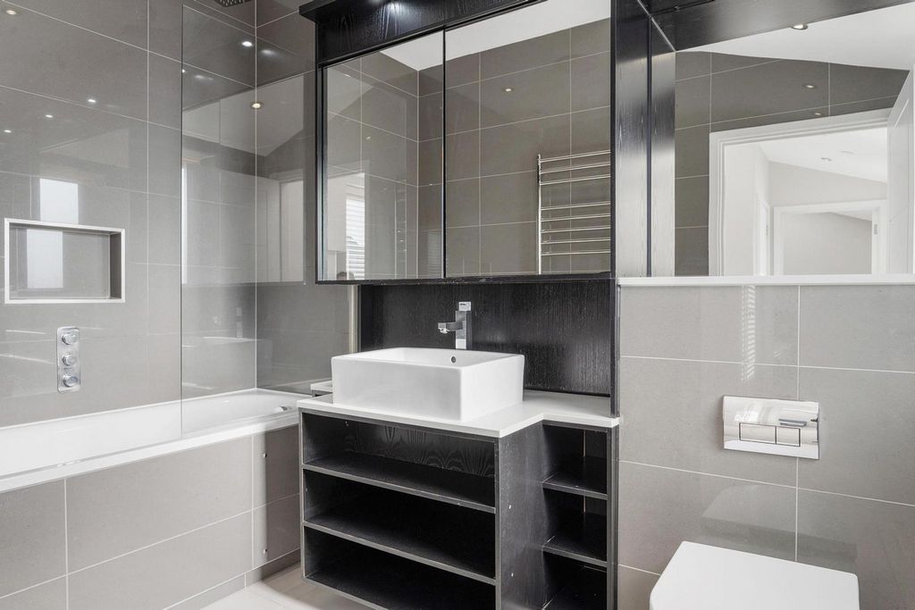 Additional image 7 of 4 bed semi-detached house for saleGibsons Place, Brentford TW8