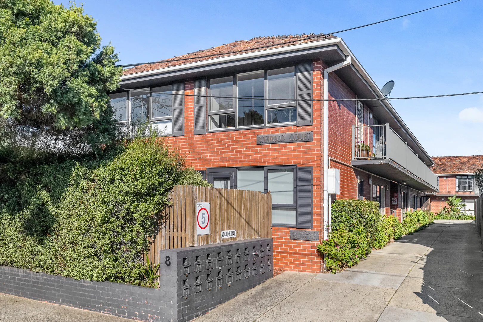 Additional image 9 of 4/8 Robert Street, Elwood VIC 3184