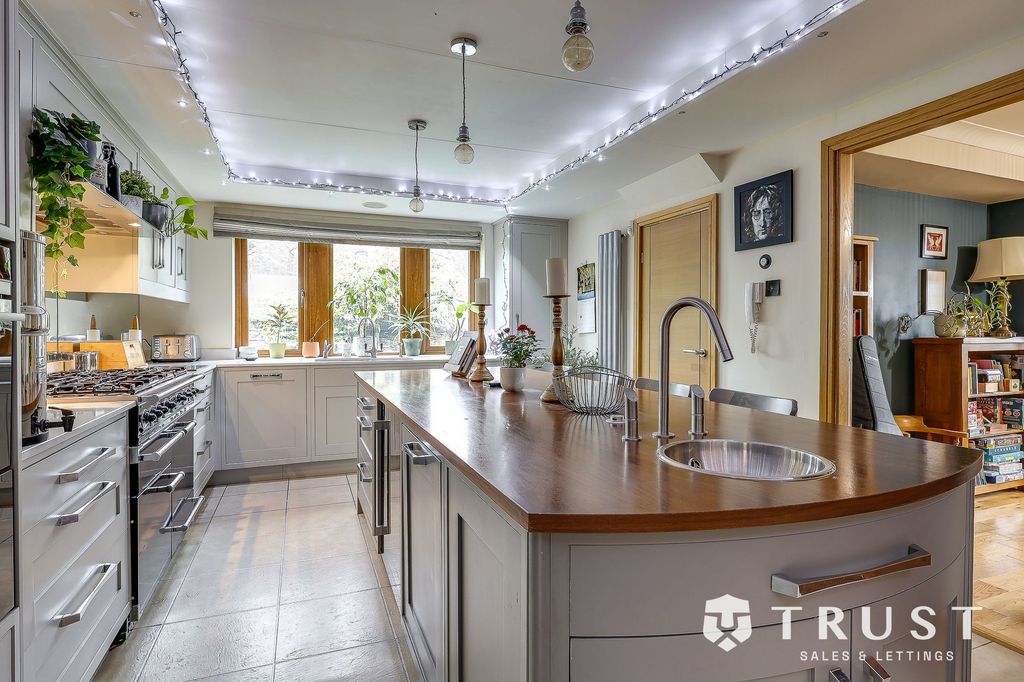 Additional image 4 of 4 bed detached house for saleDeep Lane, Brighouse HD6
