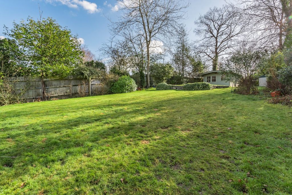 Additional image 27 of 6 bed detached house for salePark Farm Road, Bickley, Kent BR1