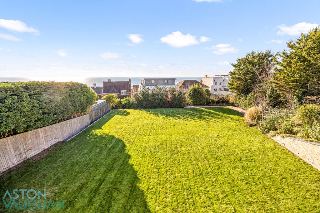 Additional image 41 of 7 bed detached house for saleRoedean Heights BN2