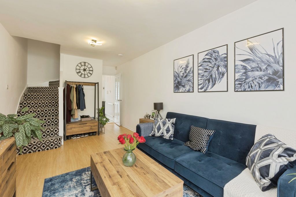 Additional image 2 of 1 bed terraced house for saleSandpiper Way, Orpington BR5