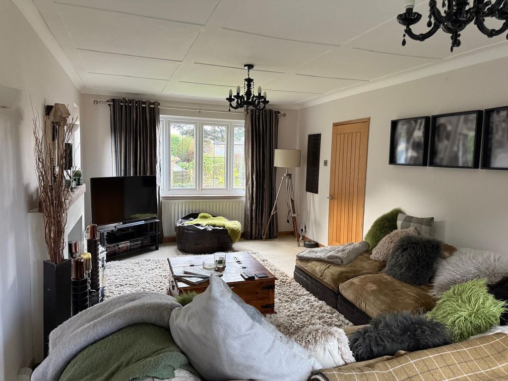 Additional image 5 of 4 bed detached house for saleGlenview Grove, Nab Wood, Shipley BD18