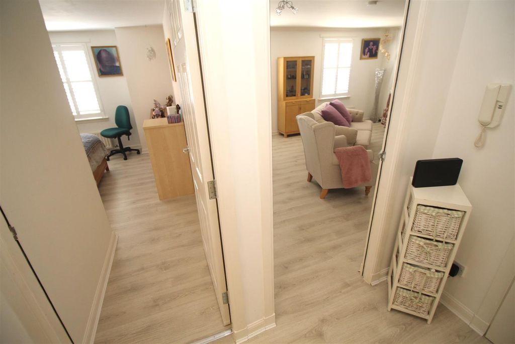 Additional image 14 of 1 bed flat for saleHarbour Square, Inverkip PA16