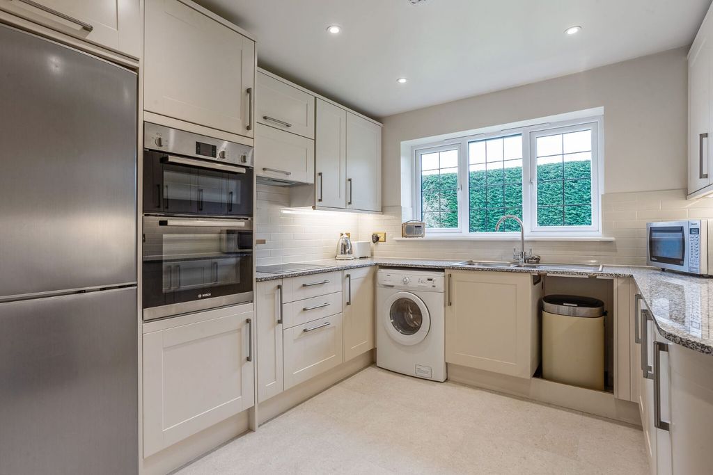 Additional image 15 of 6 bed detached house for saleSt. Marys Lane, Winkfield, Windsor, Berkshire SL4