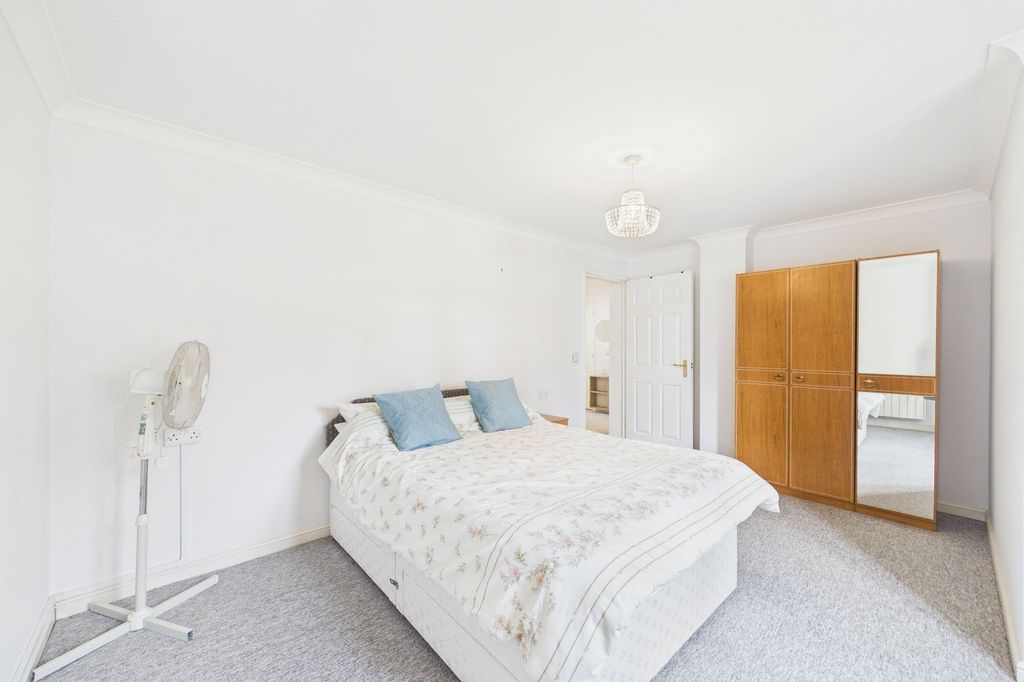 Additional image 12 of 2 bed flat for saleHanbury Court, Thetford IP24