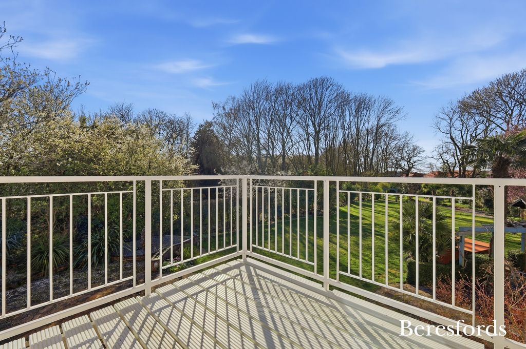 Additional image 8 of 4 bed detached house for saleGrove Orchard, Braintree CM7