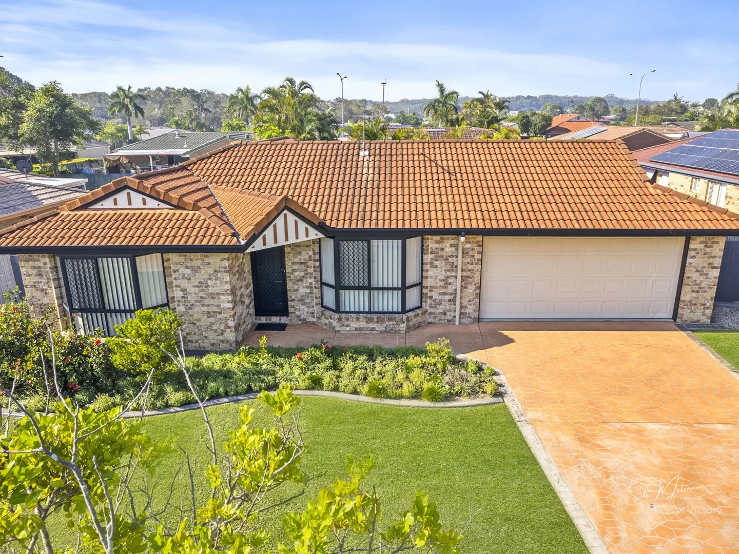 11 Smout Court, Sandstone Point QLD 4511