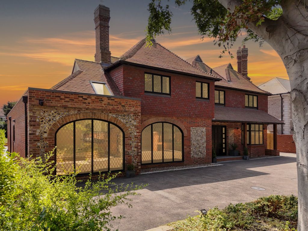 Additional image 21 of 4 bed detached house for saleLanthorne Road, Broadstairs, Kent CT10