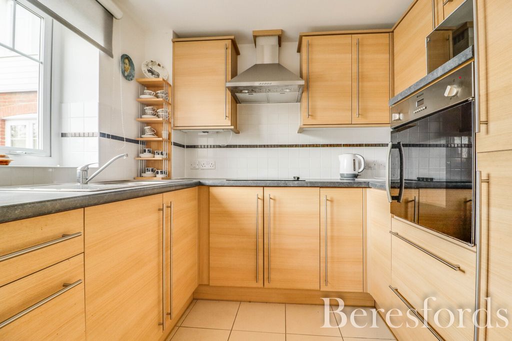 Additional image 5 of 1 bed flat for saleChinnerys Court, Braintree CM7