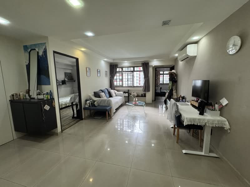 684C Choa Chu Kang Crescent photo 3