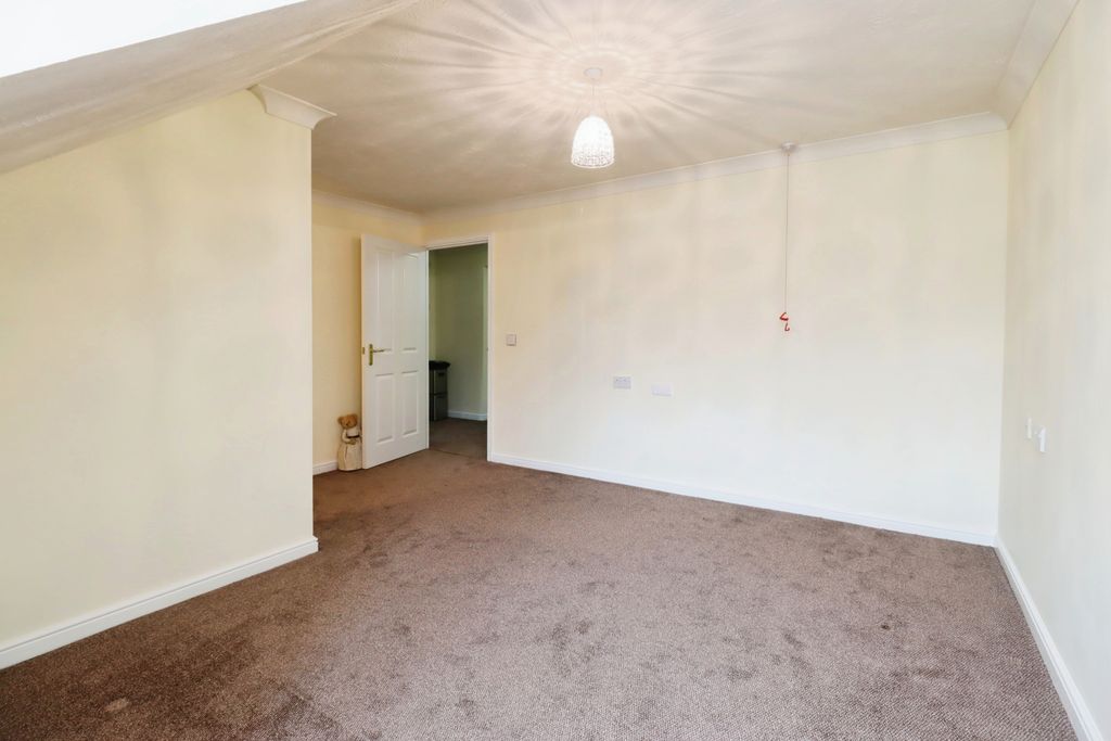 Additional image 8 of 1 bed flat for saleHazledine Court, Shrewsbury SY3