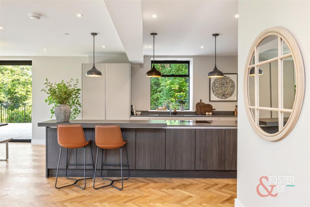 Additional image 23 of 5 bed detached house for saleWithdean Road, Brighton BN1