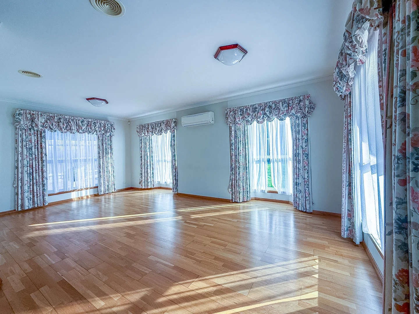 Additional image 7 of 26 Martens Court, Taylors Lakes VIC 3038