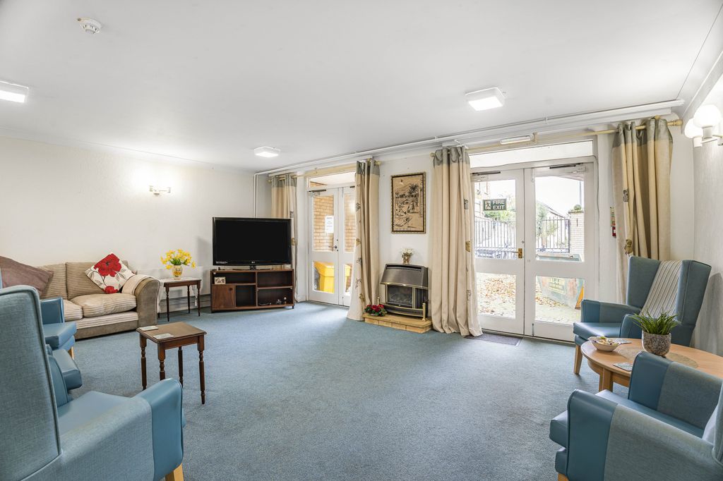Additional image 16 of 12 bed detached house for saleManor Road, Brackley, Northamptonshire NN13