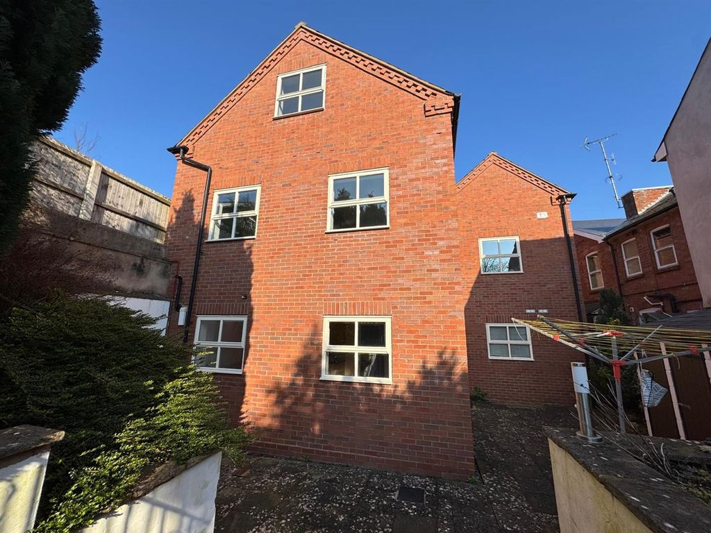 Additional image 11 of 2 bed maisonette for sale26 Sherford Street, Bromyard HR7