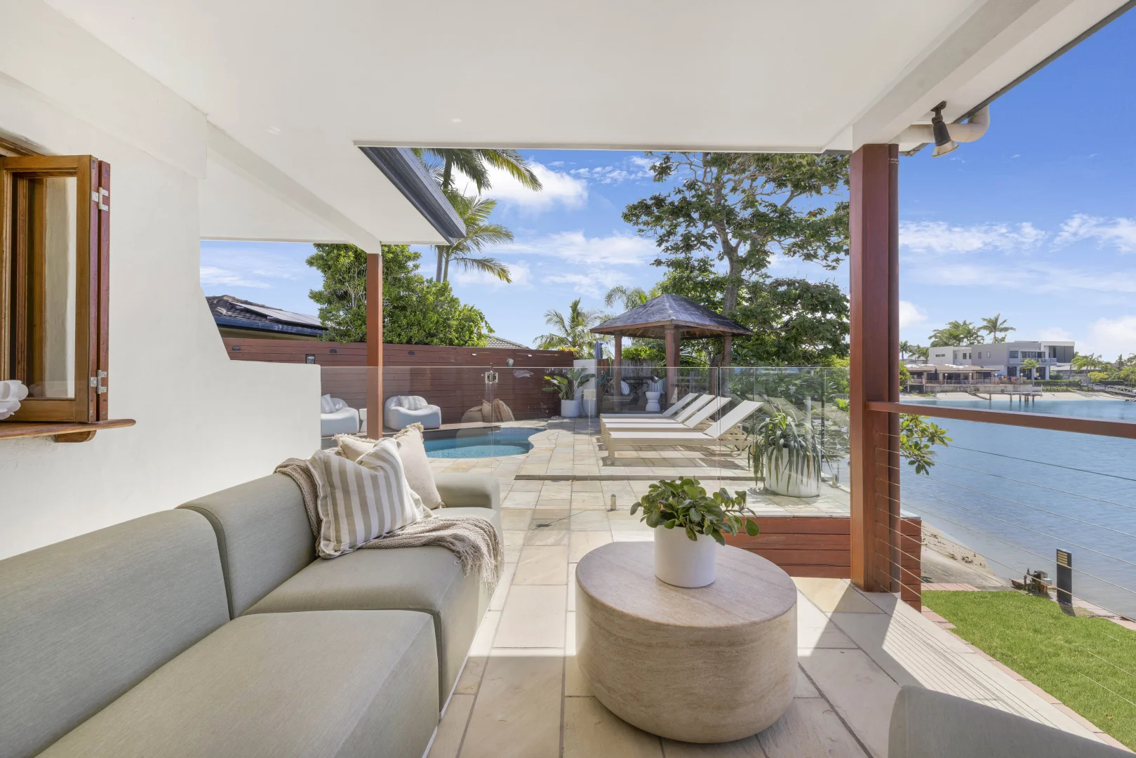 13 Cristobel Court, Broadbeach Waters QLD 4218