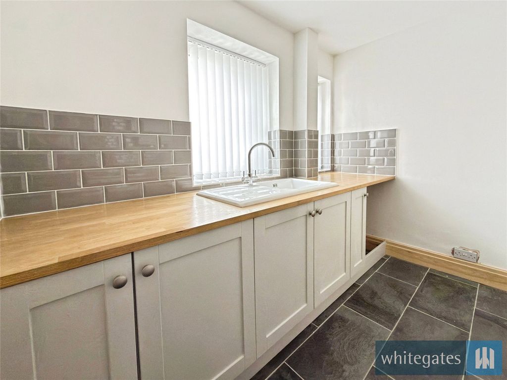 Additional image 6 of 2 bed flat for saleGalsworthy Avenue, Netherton, Merseyside L30