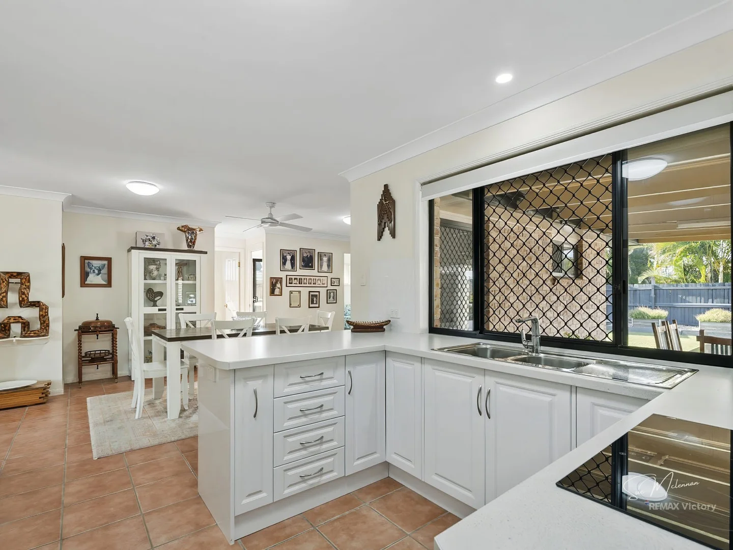 Additional image 3 of 11 Smout Court, Sandstone Point QLD 4511