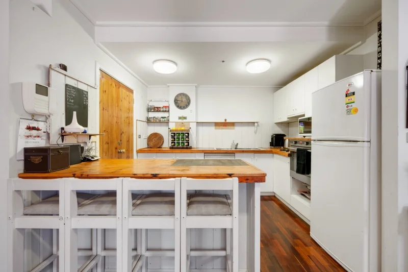 Additional image 4 of 4D/9 Beach Street, Port Melbourne VIC 3207