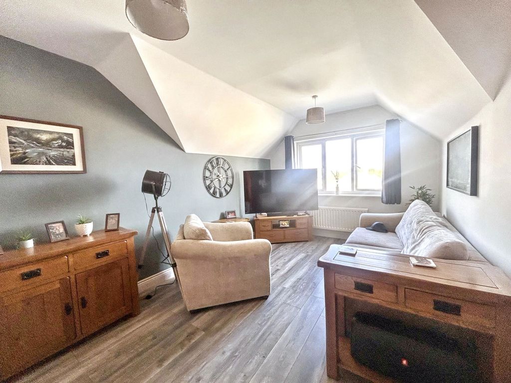 Additional image 4 of 2 bed flat for saleEdendale Avenue, Blyth NE24