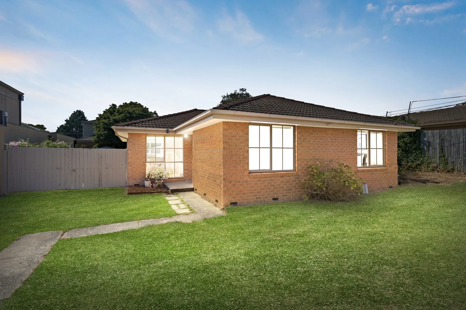 57 Phoenix Drive, Wheelers Hill VIC 3150