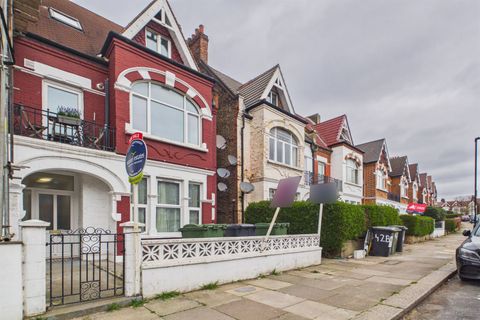 Stanthorpe Road, Streatham, London SW16