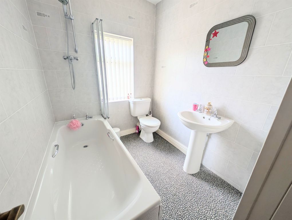 Additional image 9 of 3 bed end terrace house for saleGoddard Avenue, Hull HU5