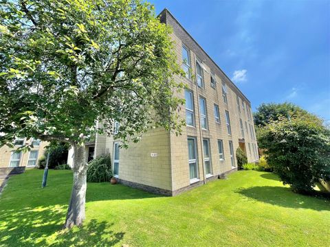 St Oswalds Court, Redland, Bristol BS6