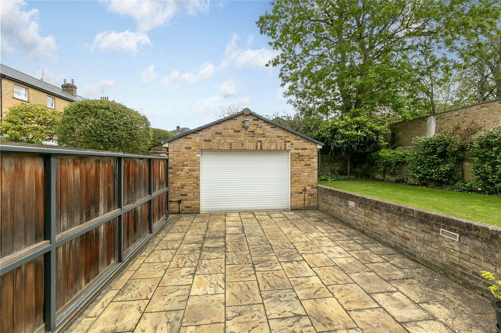 Additional image 25 of 3 bed maisonette for saleRoyston Road, Richmond TW10