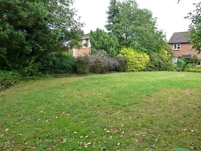 Additional image 7 of Studio for saleBridgestone Drive, Bourne End SL8