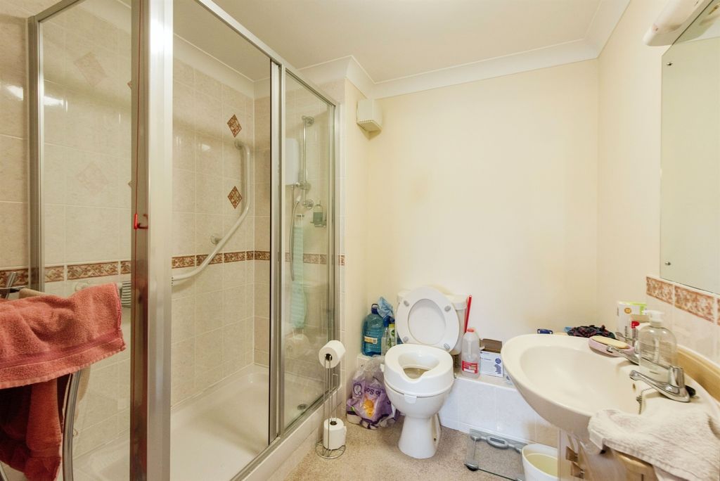 Additional image 12 of 2 bed flat for saleHanbury Court, Thetford IP24