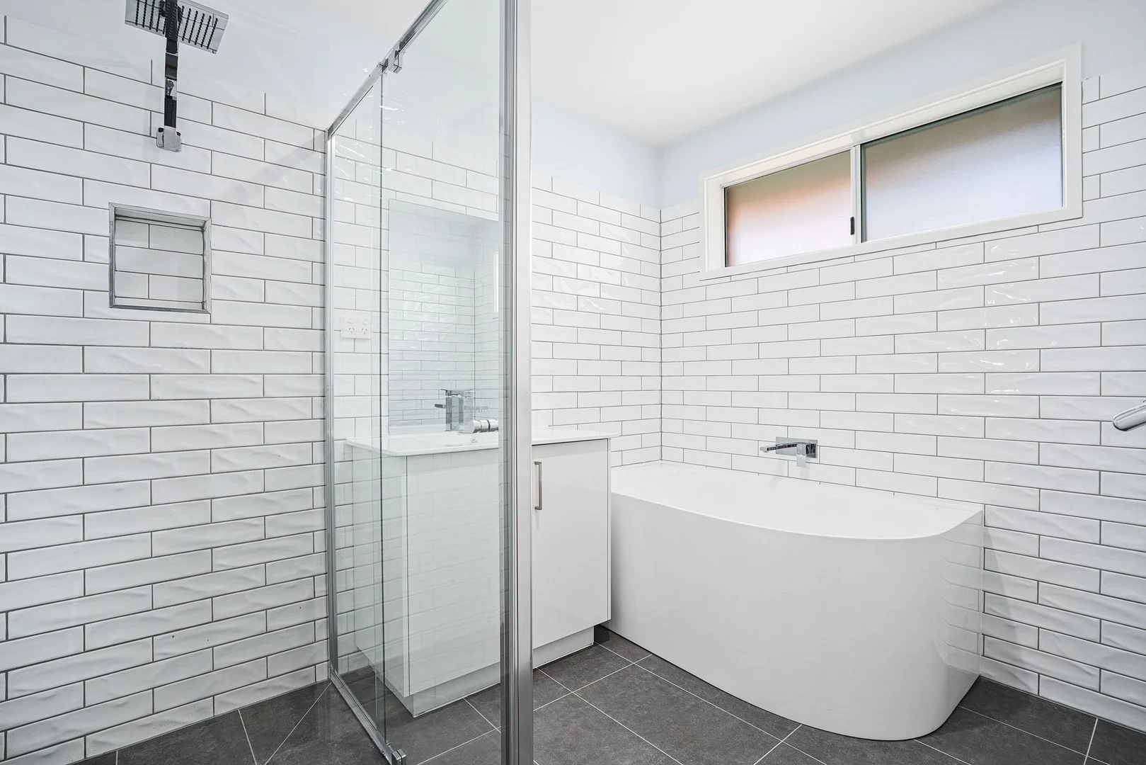 Additional image 7 of 2/11 Conole Court, Lara VIC 3212