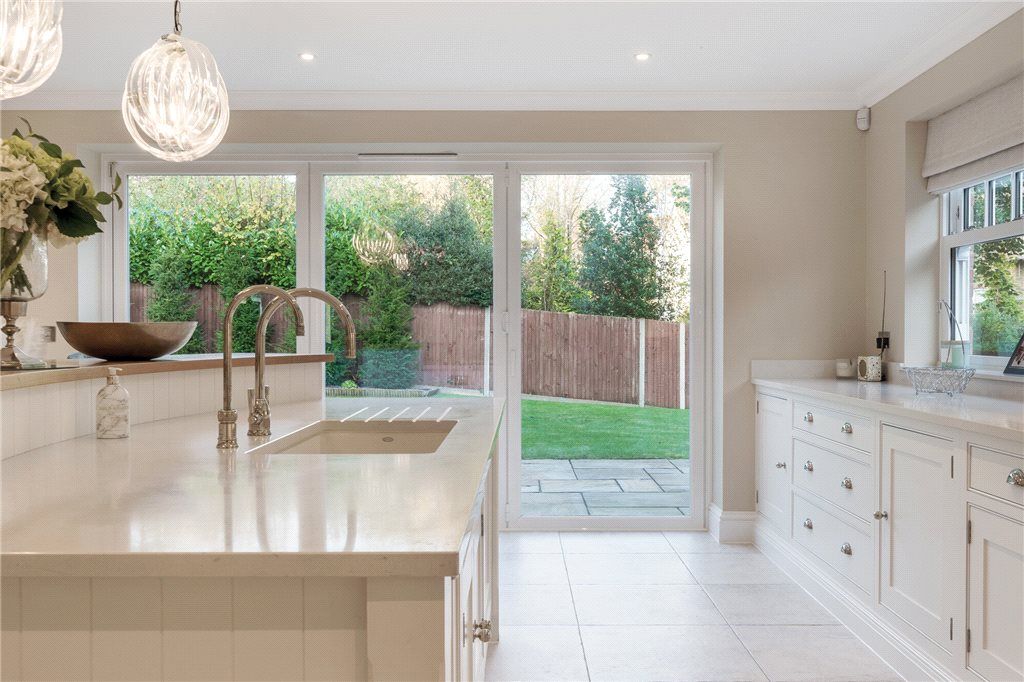 Additional image 7 of 6 bed detached house for salePlaistow Lane, Bromley BR1
