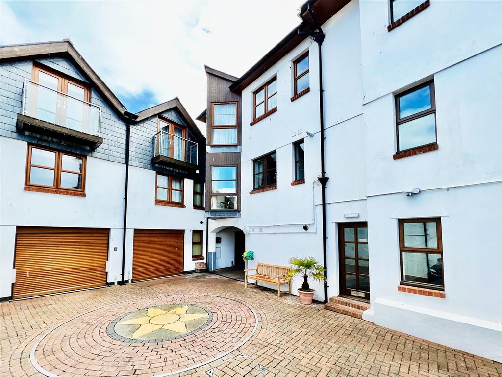 Additional image 9 of 2 bed flat for saleFore Street, Brixham TQ5