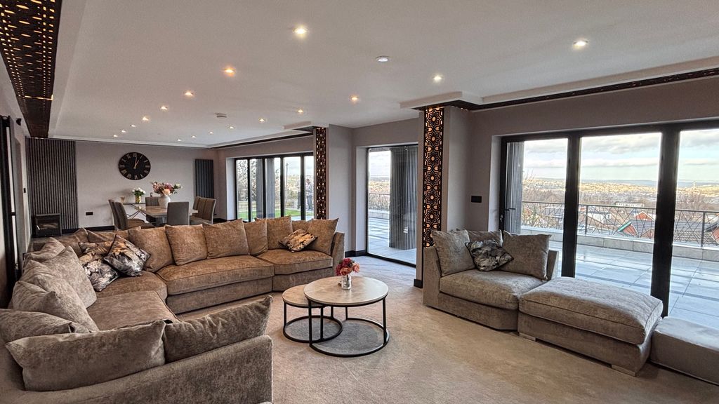 Additional image 5 of 9 bed detached house for saleSnape Drive, Bradford BD7