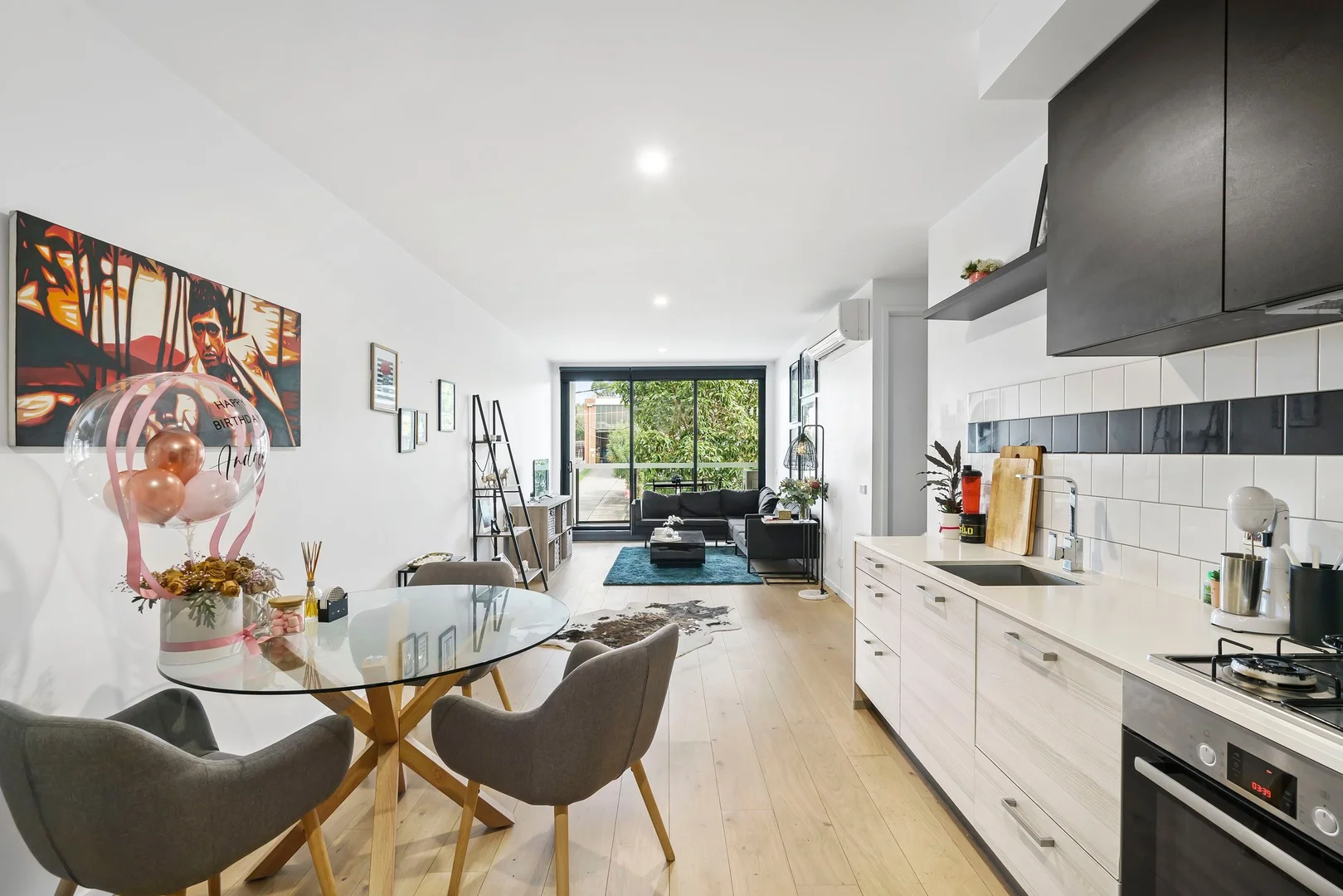 102/324 Pascoe Vale Road, Essendon VIC 3040 photo 3