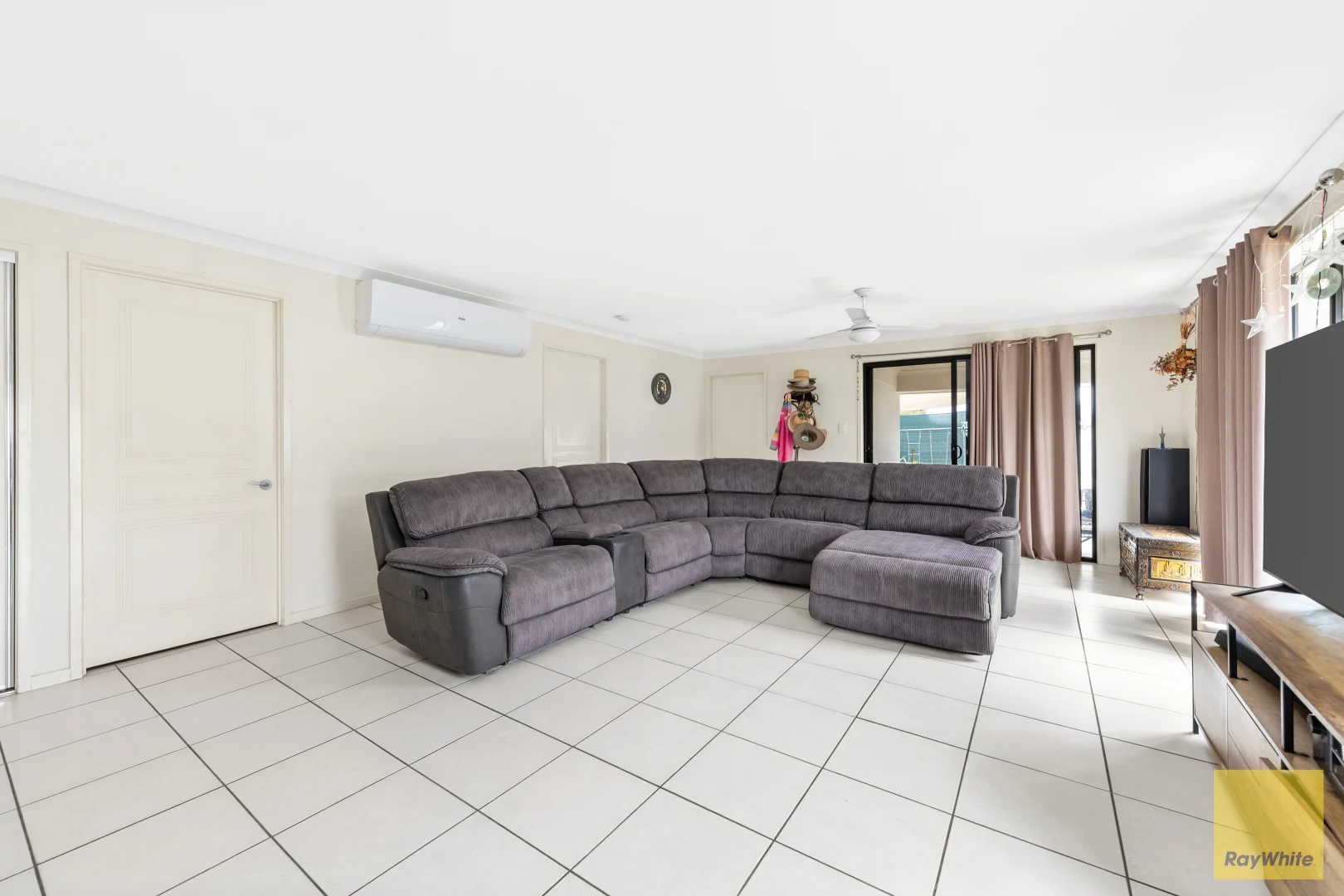 Additional image 9 of 25 Glovar Street, Emerald QLD 4720