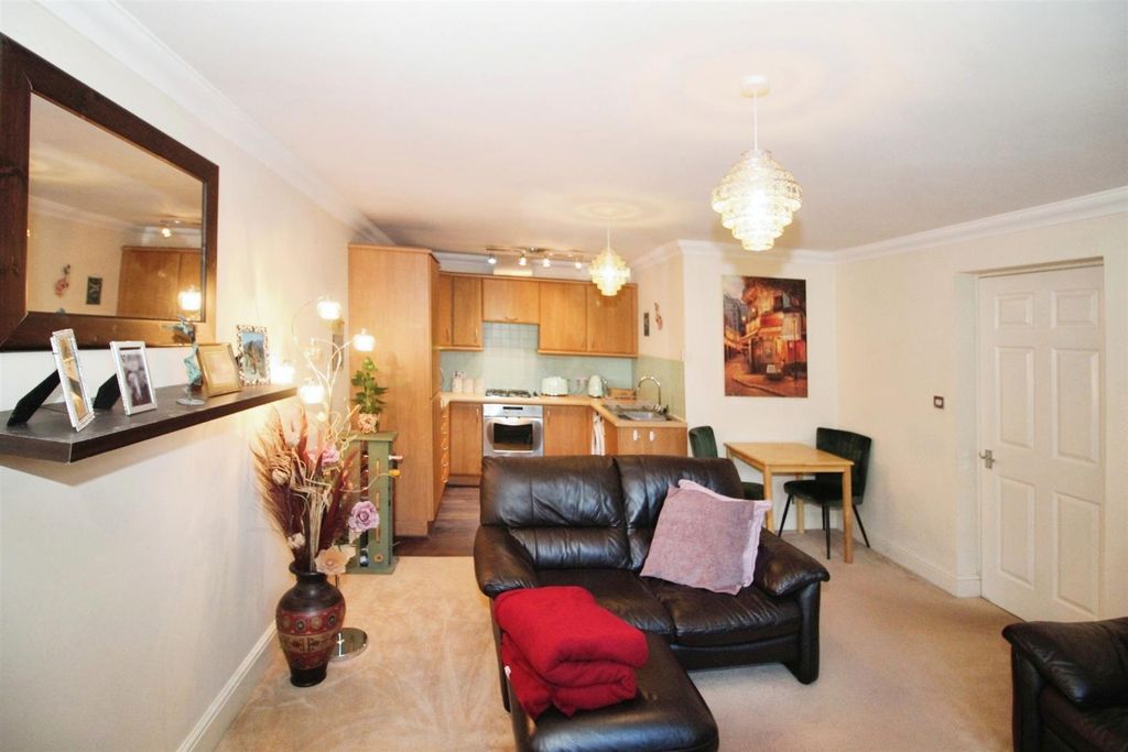 Additional image 8 of 2 bed flat for saleThe Strone, Apperley Bridge, Bradford BD10